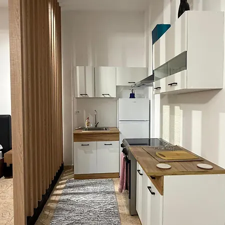דירה Pine House Puke